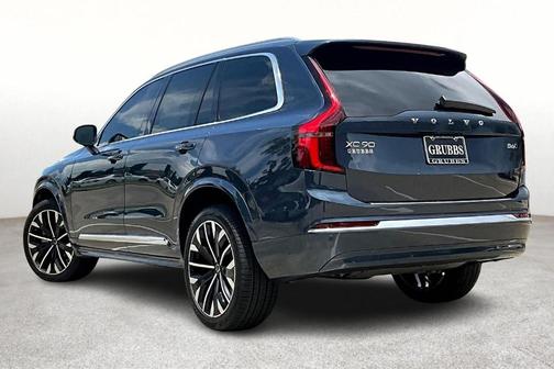 2026 Volvo XC90 B6 Plus 7-Seater