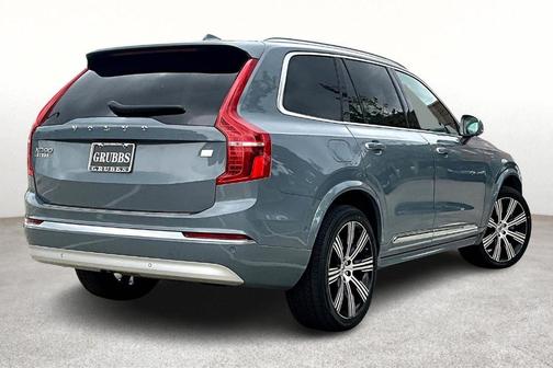 2022 Volvo XC90 Recharge Plug-In Hybrid INSCRIPTION