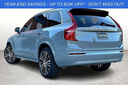 2025 Volvo XC90 B5 Ultra