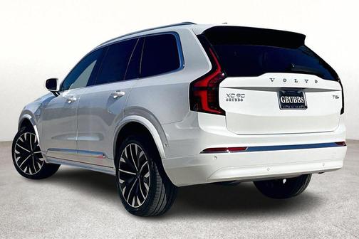 2026 Volvo XC90 Plug-In Hybrid T8 Plus 7-Seater