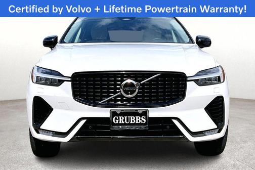 2023 Volvo XC60 B5 Plus Dark Theme