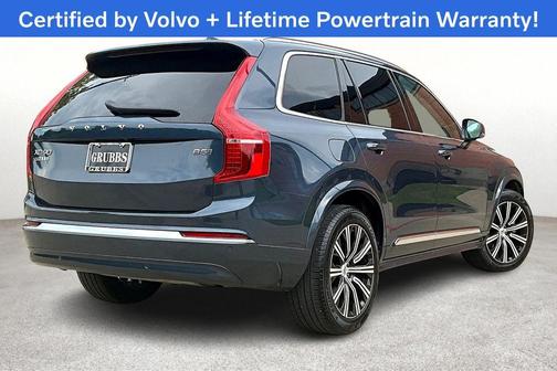 2025 Volvo XC90 B5 Core