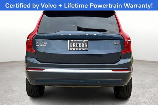 2025 Volvo XC90 B5 Core