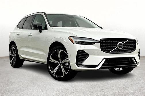 2025 Volvo XC60 B5 Ultra