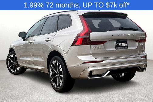 2026 Volvo XC60 B5 Plus