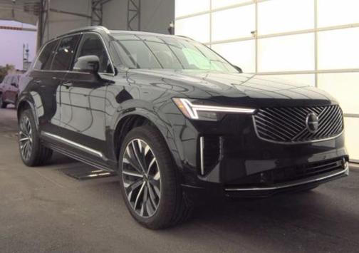 2025 Volvo XC90 B6 Plus 7-Seater