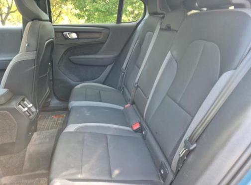 2023 Volvo C40 Recharge Pure Electric Twin Core