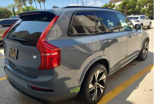 2023 Volvo XC90 Recharge Plug-In Hybrid T8 Plus Dark Theme 7-Seater