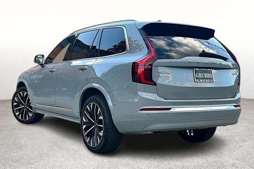 2026 Volvo XC90 B5 Plus 7-Seater