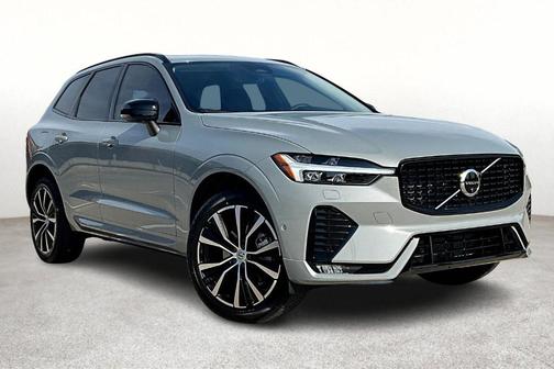 2025 Volvo XC60 B5 Plus