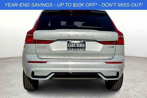 2025 Volvo XC60 B5 Plus