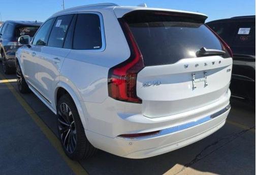 2025 Volvo XC90 PLUS