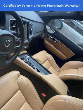 2023 Volvo XC90 B6 Ultimate 7-Seater