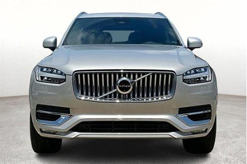 2024 Volvo XC90 B5 Plus Bright Theme