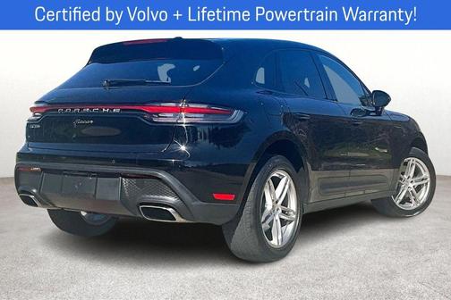 2022 Porsche Macan Base