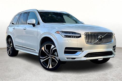 2025 Volvo XC90 B6 Ultra
