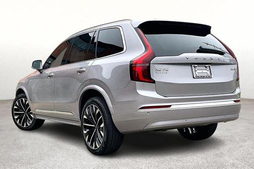 2026 Volvo XC90 B6 Plus 7-Seater
