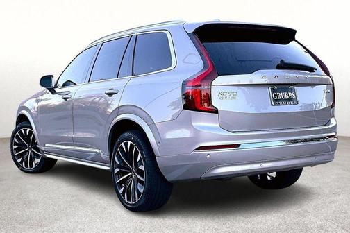 2026 Volvo XC90 Plug-In Hybrid T8 Plus 7-Seater
