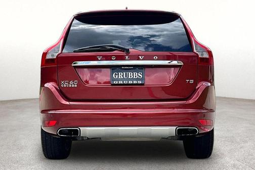 Flamenco Red Metallic 2015 Volvo XC60 T5 Premier