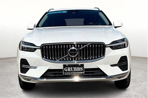 2022 Volvo XC60 B5 Inscription