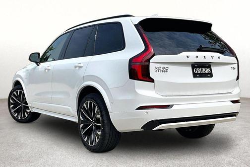 Crystal White Pearl 2026 Volvo XC90 Plug-In Hybrid T8 Ultra Dark Theme 6-Seater