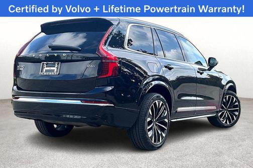 2025 Volvo XC90 B6 Plus 7-Seater