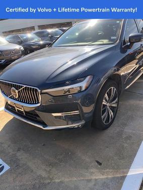 2022 Volvo XC60 B5 Inscription