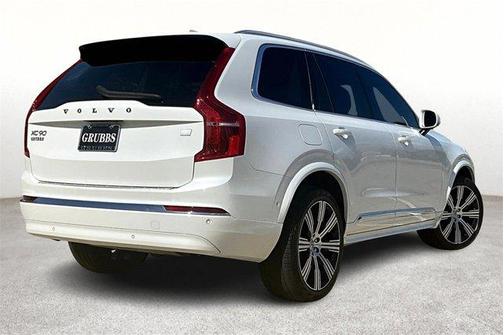 2024 Volvo XC90 Recharge Plug-In Hybrid T8 Ultimate Bright Theme 7-Seater