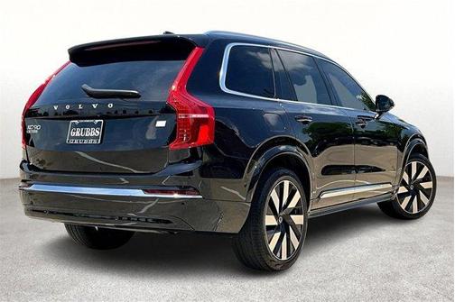 2024 Volvo XC90 Recharge Plug-In Hybrid T8 Ultimate Bright Theme 7-Seater