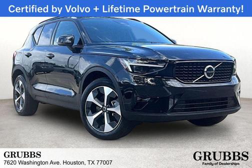 2026 Volvo XC40 B5 Plus