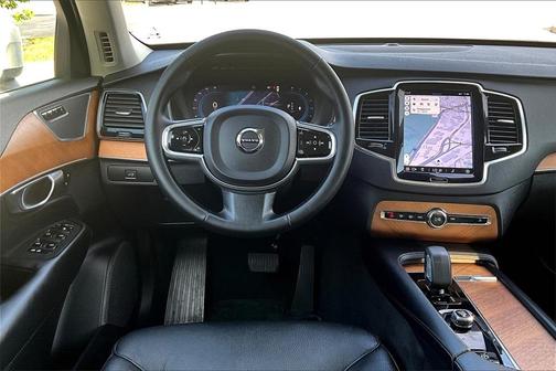 2023 Volvo XC90 B6 Plus 7-Seater