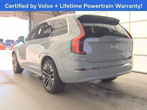 2025 Volvo XC90 B5 Plus