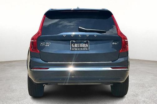 2025 Volvo XC90 B6 Plus 7-Seater