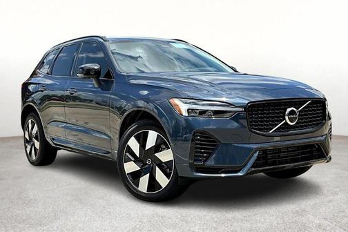 2025 Volvo XC60 Plug-In Hybrid T8 Ultra