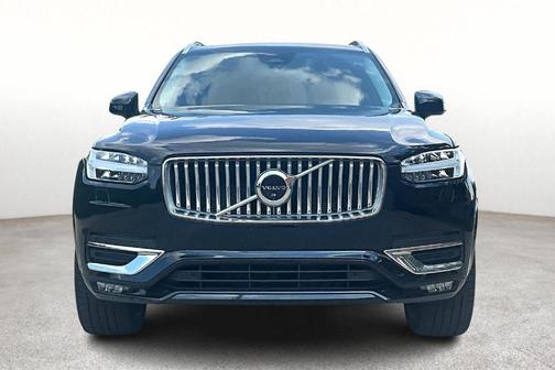 2023 Volvo XC90 B6 Plus 7-Seater