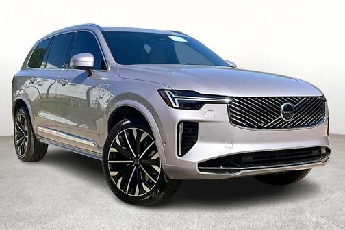 2026 Volvo XC90 B6 Plus 6-Seater