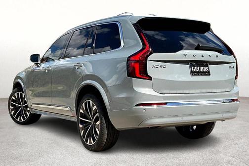 2026 Volvo XC90 B6 Plus 6-Seater