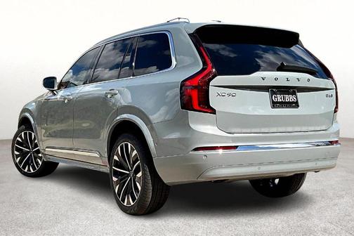 2026 Volvo XC90 B6 Plus 6-Seater