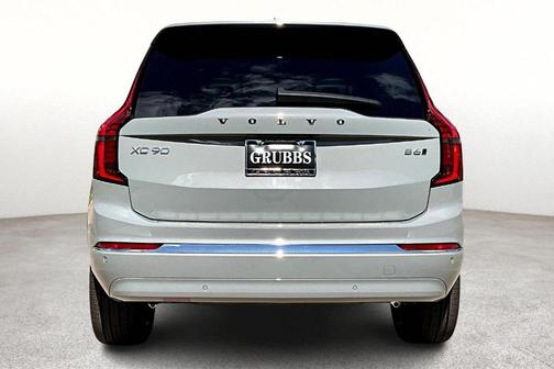2026 Volvo XC90 B6 Plus 6-Seater