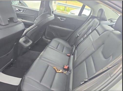 2025 Volvo S60 B5 Core