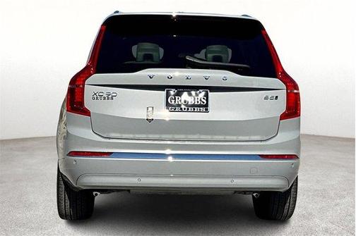 2025 Volvo XC90 B5 Core