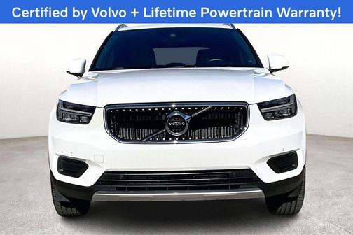 2020 Volvo XC40 T5 Momentum