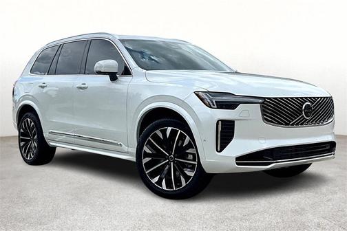 2026 Volvo XC90 PLUS
