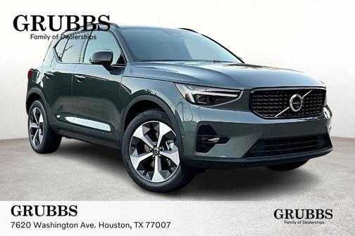 2026 Volvo XC40 B5 Plus