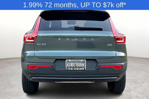 2026 Volvo XC40 B5 Plus