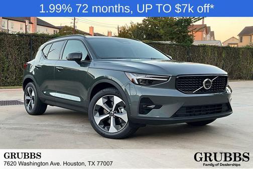 2026 Volvo XC40 B5 Plus