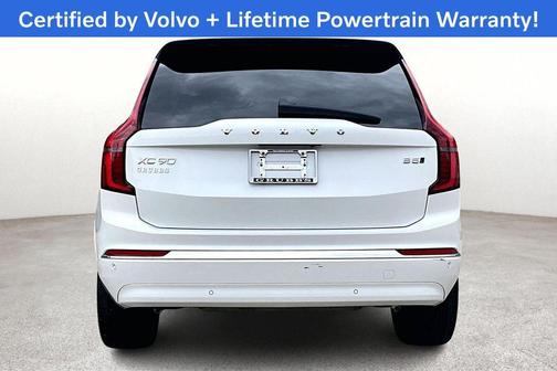 2025 Volvo XC90 B5 Plus