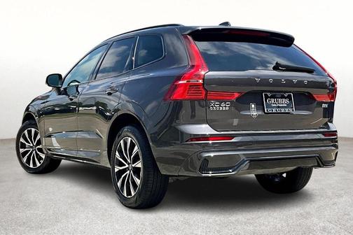 2025 Volvo XC60 B5 Core