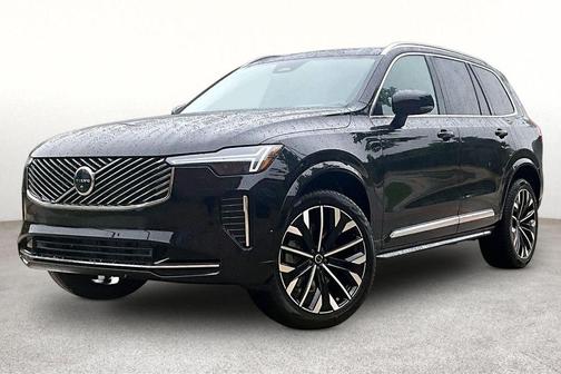 Onyx Black Metallic 2026 Volvo XC90 B6 Ultra 7-Seater