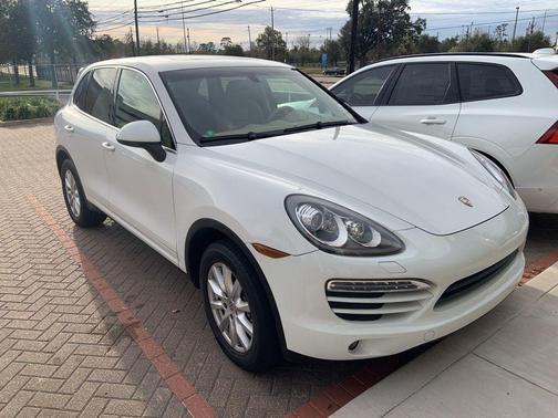 2012 Porsche Cayenne Base
